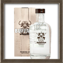 Laden Sie das Bild in den Galerie-Viewer, Buffalo Club Premium GIN 0,5l