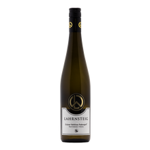 Laden Sie das Bild in den Galerie-Viewer, Grüner Veltliner Federspiel 2023 - Weingut Lahrnsteig, 0,75 l

